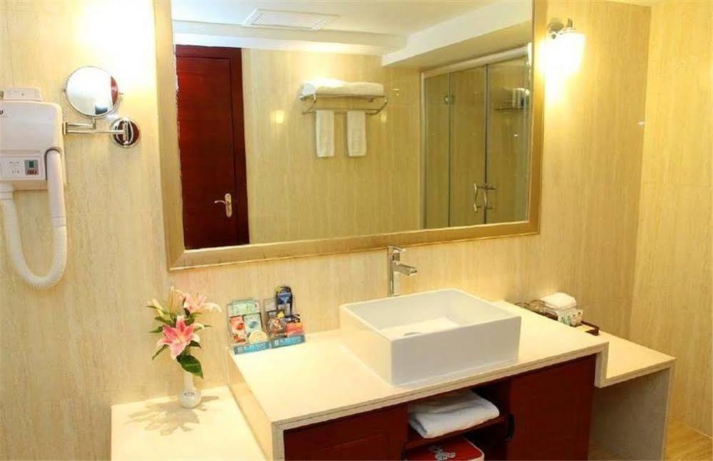 Adange Resort Hotel Lijiang  Exterior photo